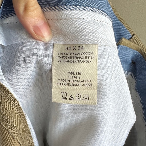 Haggar Clothing Premium No Iron Khaki, Flat Front Straight Fit, 34W x 34L - Picture 13 of 16